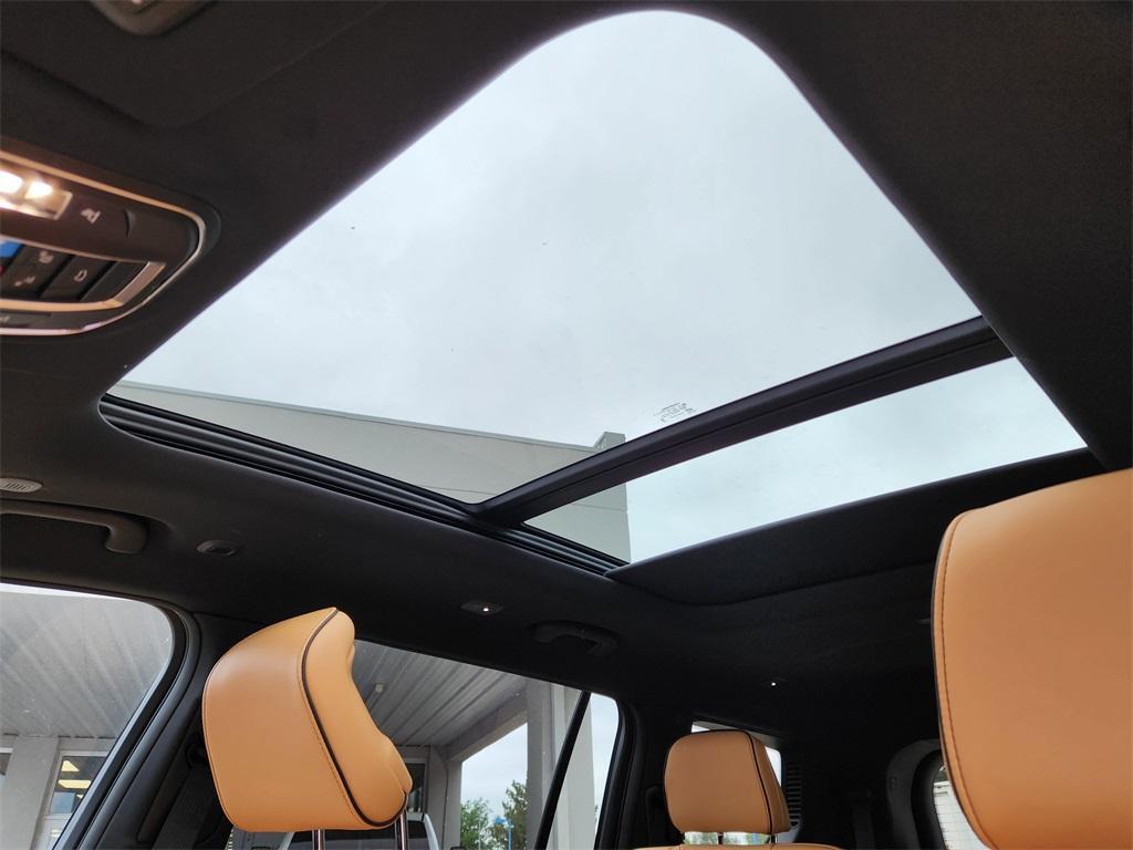 new 2025 Jeep Grand Cherokee L car, priced at $60,972