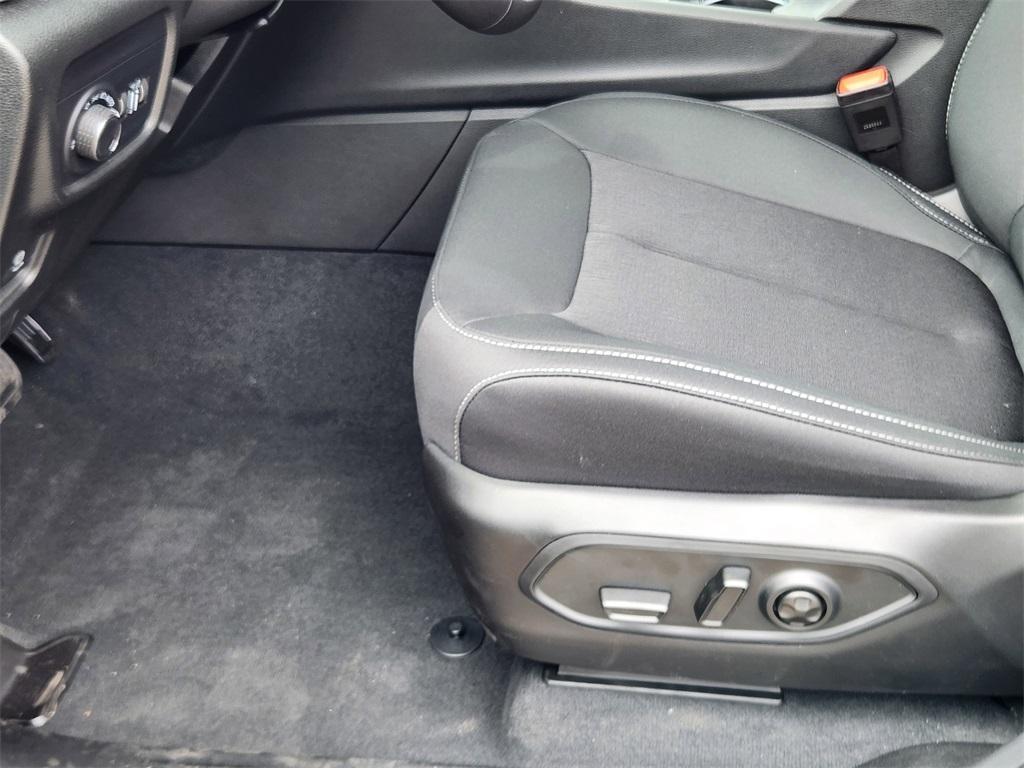 new 2025 Jeep Grand Cherokee L car, priced at $40,655