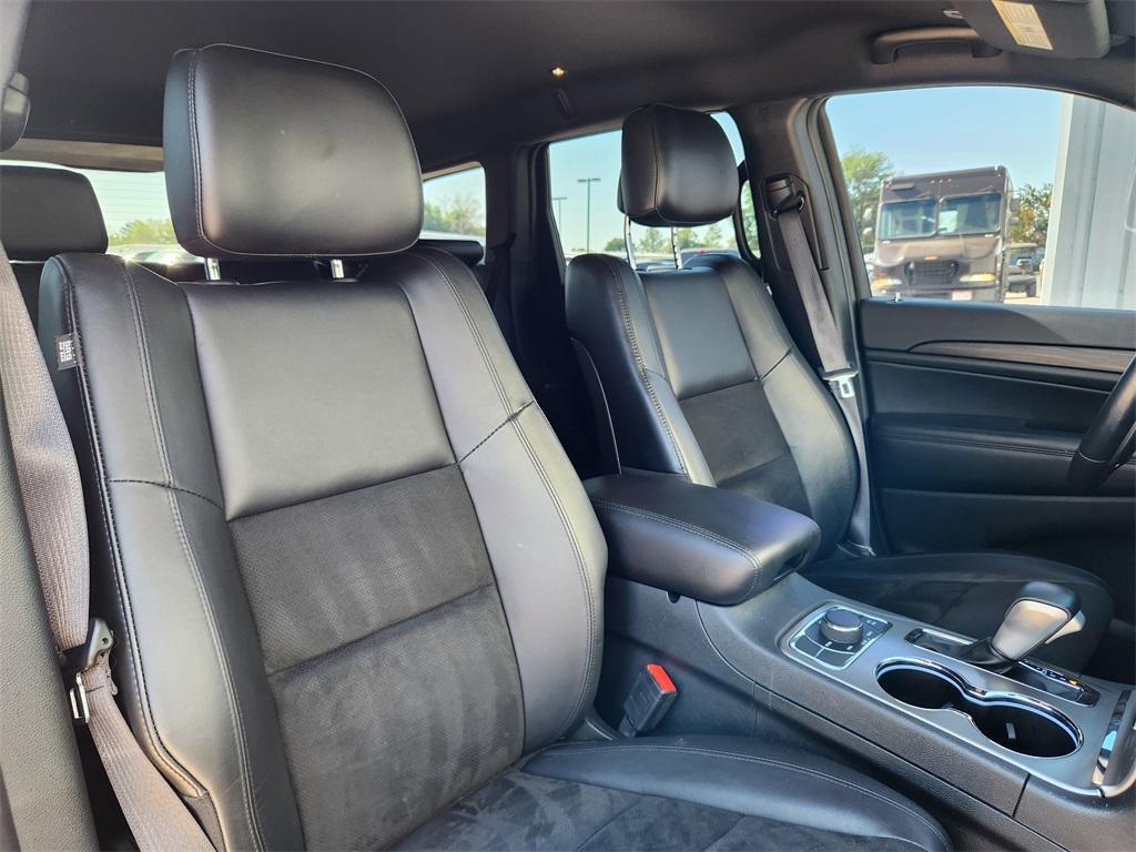 used 2022 Jeep Grand Cherokee WK car, priced at $31,489