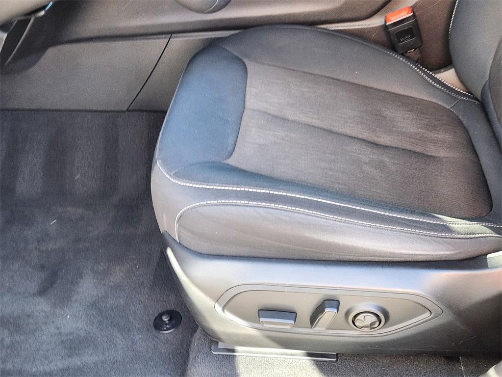 used 2023 Jeep Grand Cherokee L car, priced at $26,129