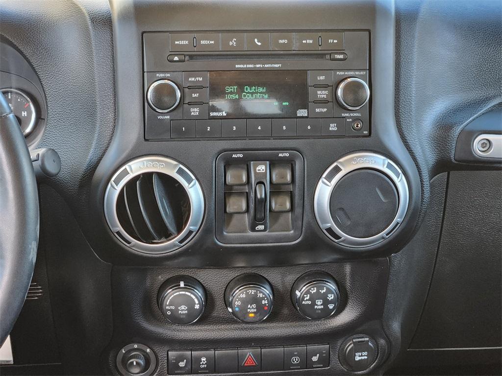used 2015 Jeep Wrangler Unlimited car, priced at $18,460