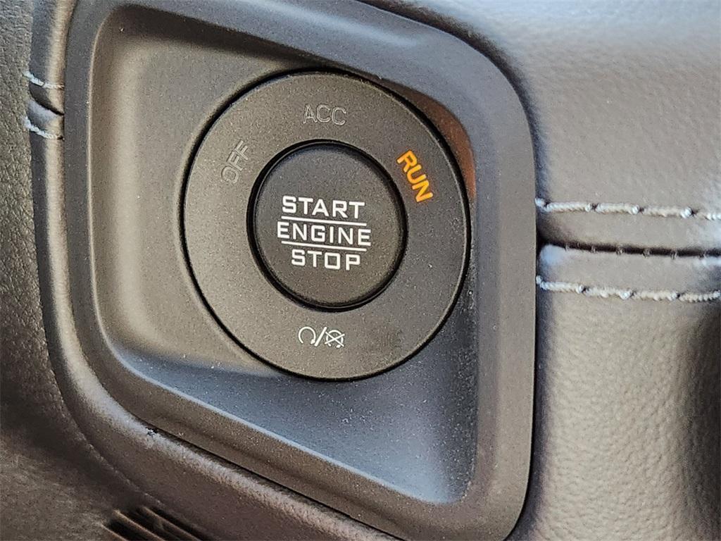 new 2025 Jeep Wrangler car, priced at $63,676