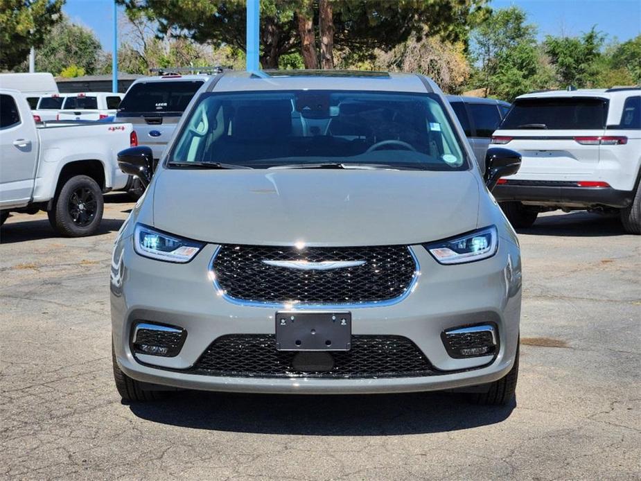 new 2024 Chrysler Pacifica car, priced at $42,482