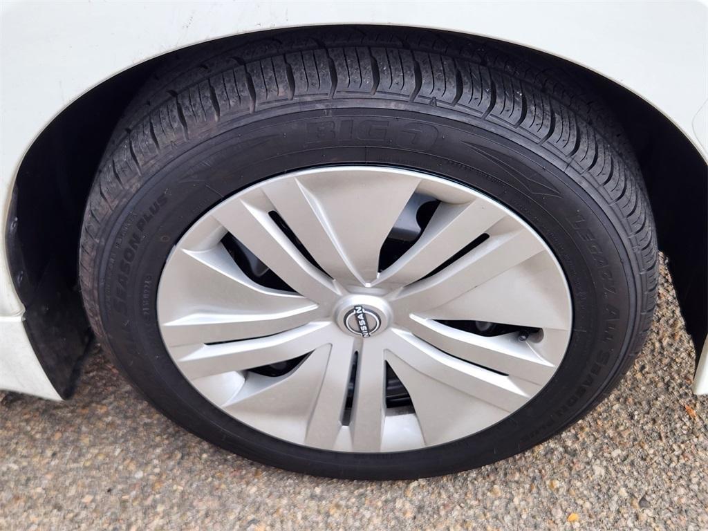 used 2023 Nissan Leaf car, priced at $15,127