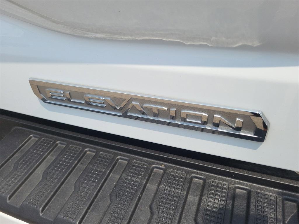 used 2025 GMC Sierra 1500 car, priced at $47,401