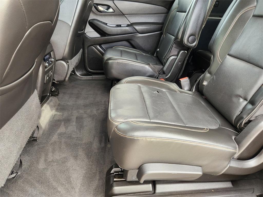 used 2020 Chevrolet Traverse car, priced at $22,777