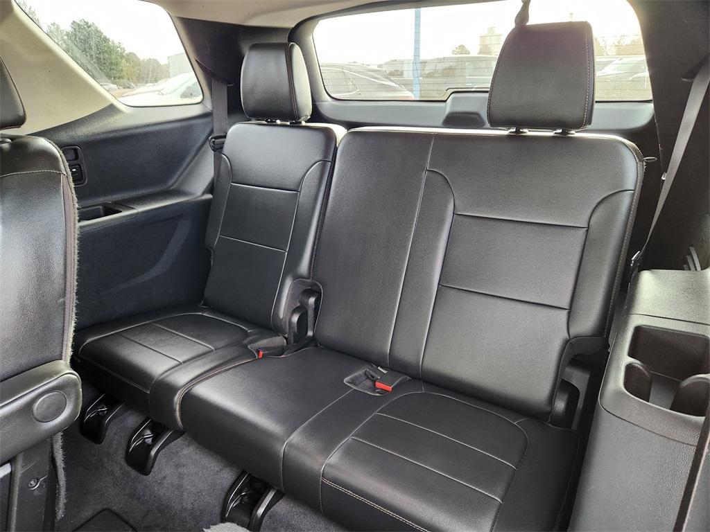 used 2020 Chevrolet Traverse car, priced at $22,777