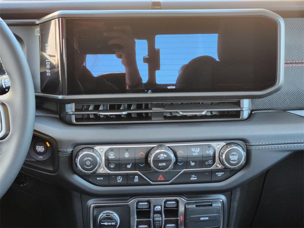 new 2025 Jeep Gladiator car, priced at $50,498