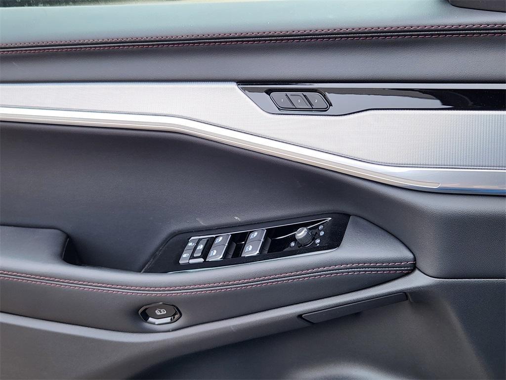 new 2025 Jeep Wagoneer S car, priced at $57,386