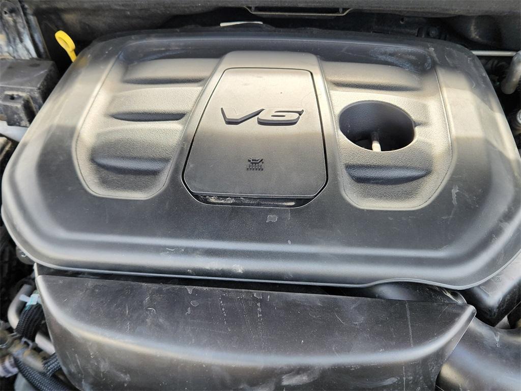 used 2021 Jeep Grand Cherokee car, priced at $26,482