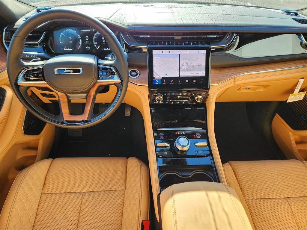 new 2025 Jeep Grand Cherokee car, priced at $62,636