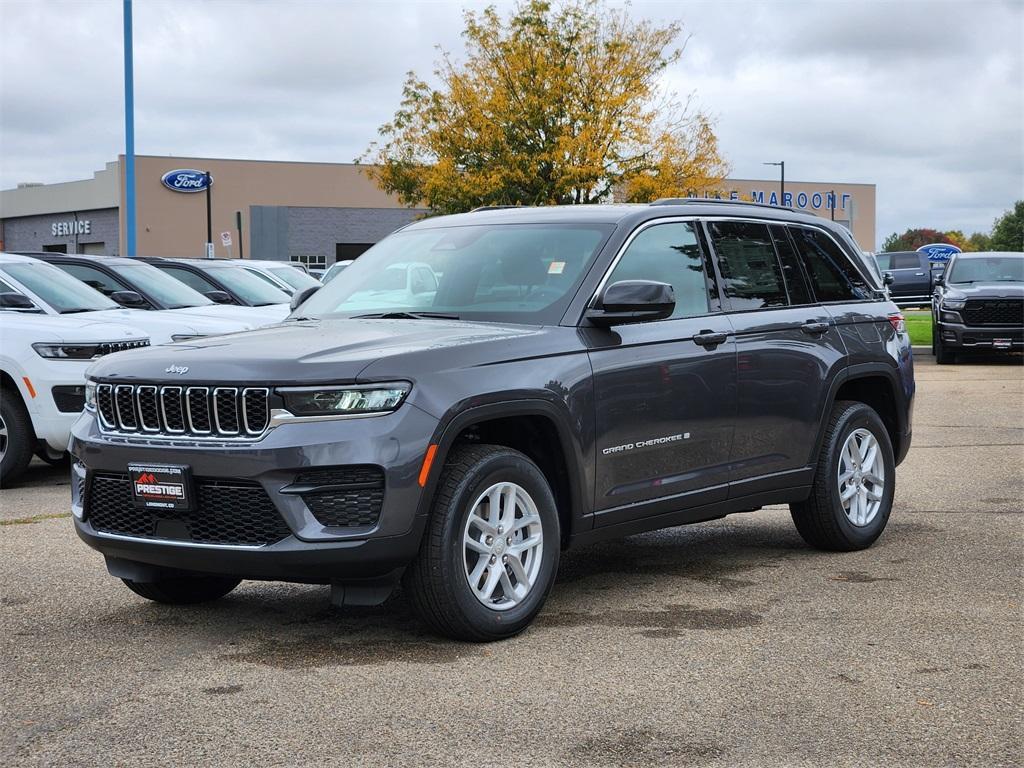 new 2025 Jeep Grand Cherokee car, priced at $40,532