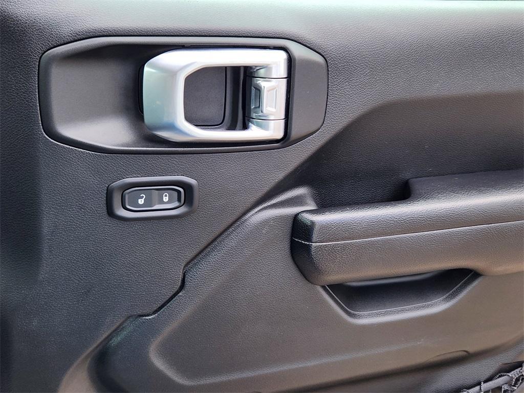 used 2023 Jeep Gladiator car, priced at $36,630