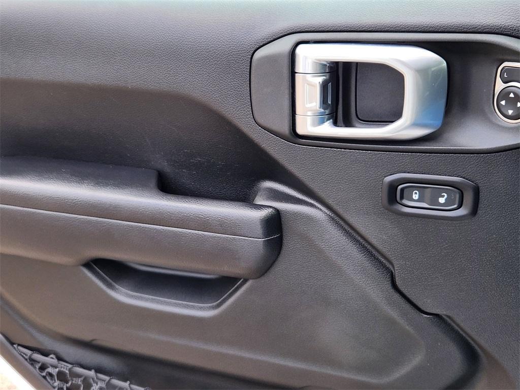 used 2023 Jeep Gladiator car, priced at $36,630