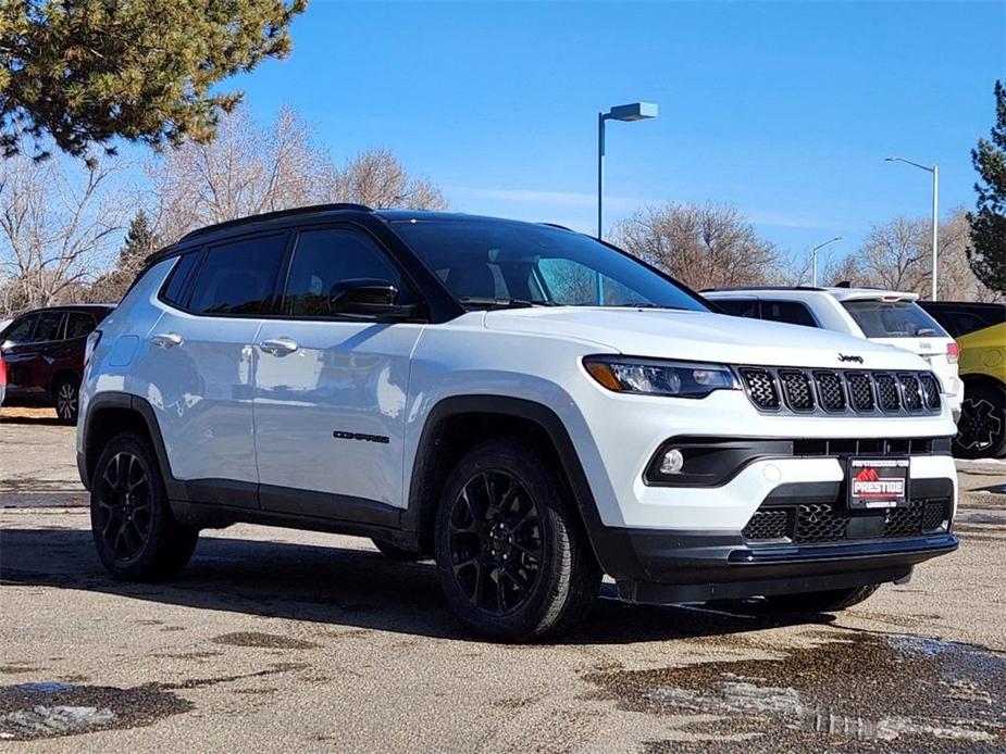 new 2024 Jeep Compass car, priced at $32,197