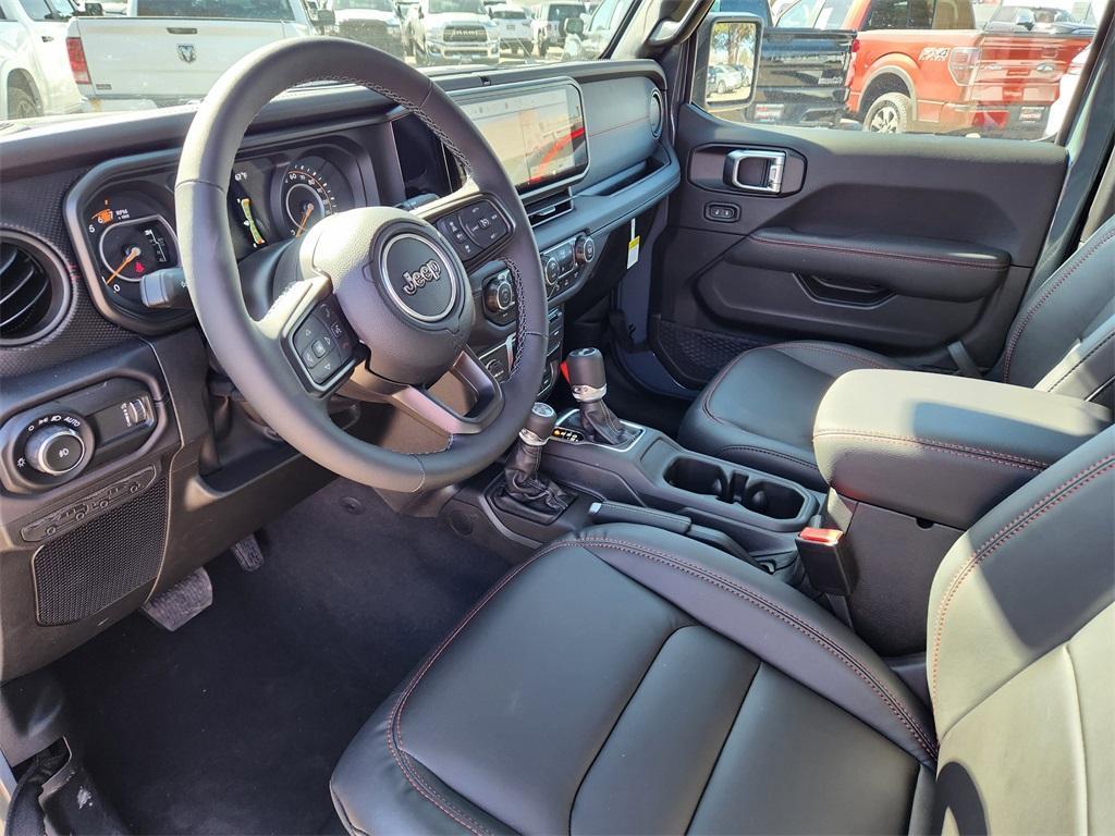 new 2025 Jeep Wrangler car, priced at $58,086