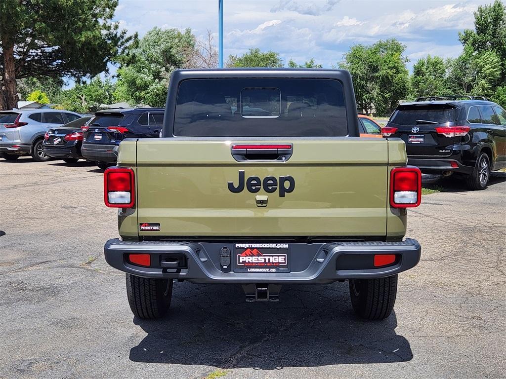 new 2025 Jeep Gladiator car, priced at $46,066