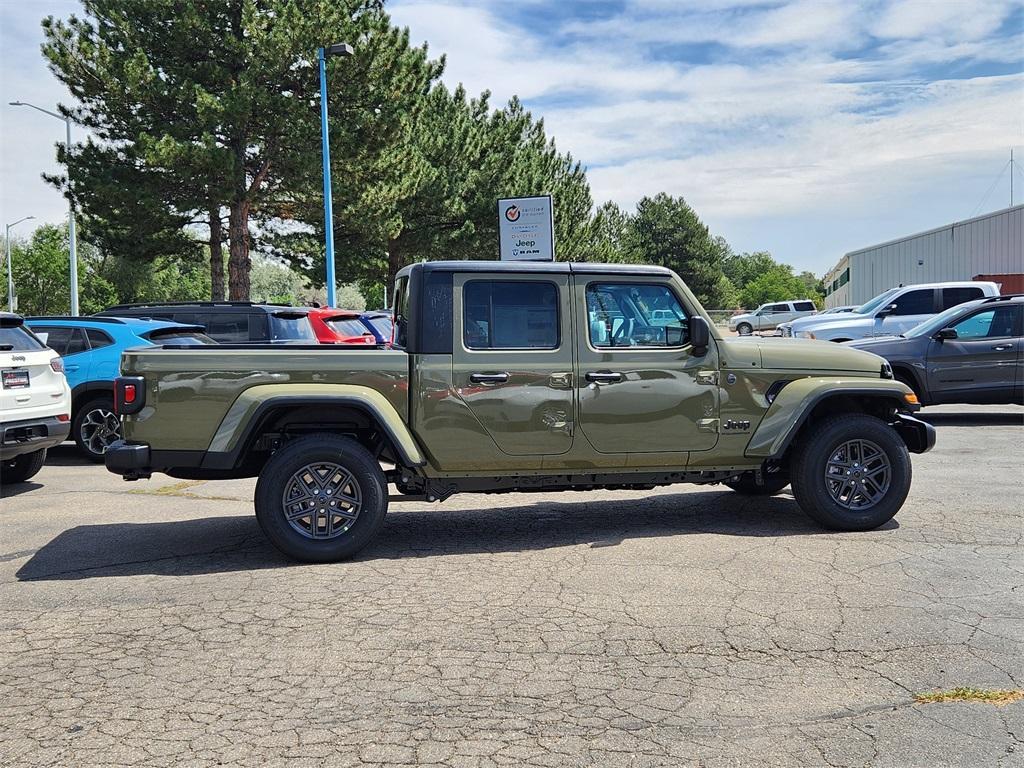 new 2025 Jeep Gladiator car, priced at $46,066