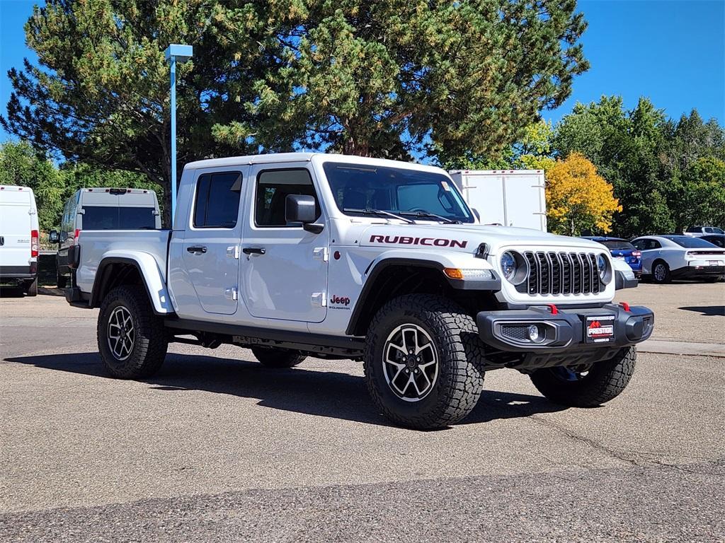new 2025 Jeep Gladiator car, priced at $50,295