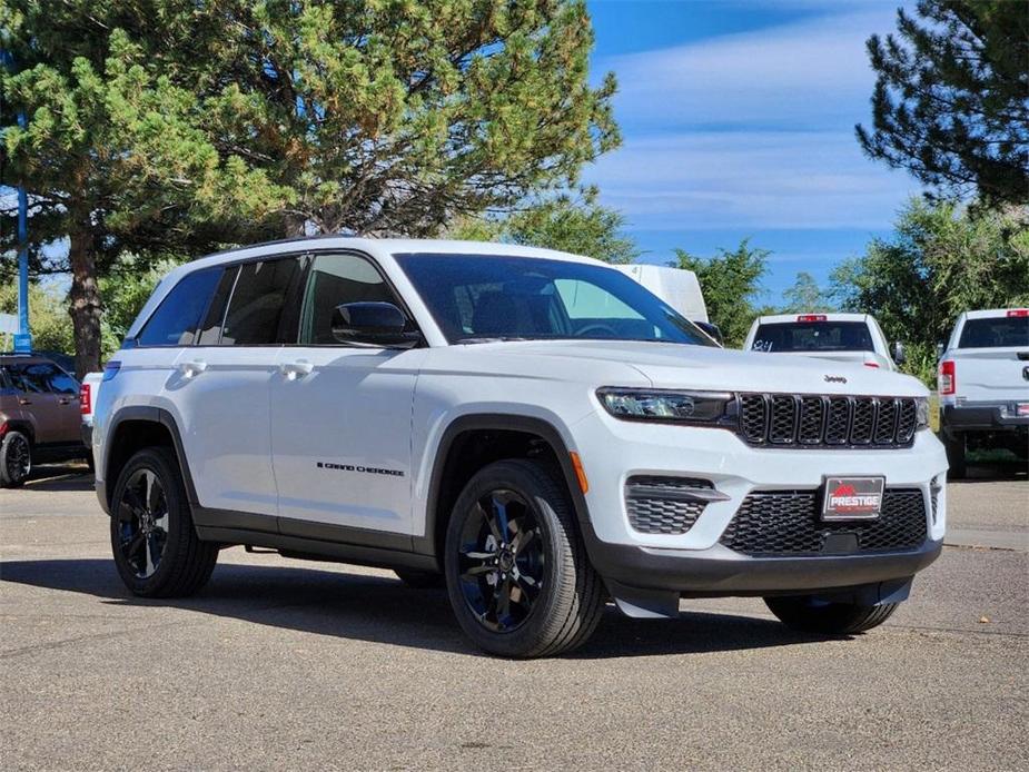 new 2024 Jeep Grand Cherokee car, priced at $41,441