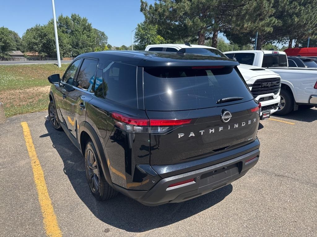used 2022 Nissan Pathfinder car, priced at $22,373