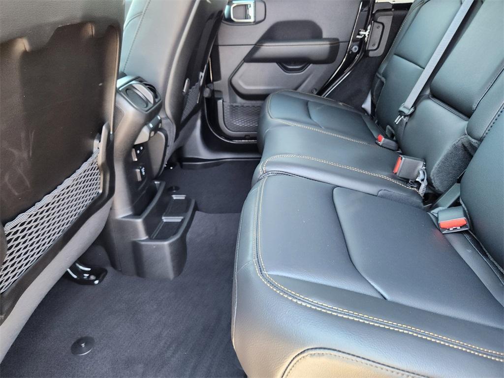 new 2025 Jeep Wrangler car, priced at $51,665