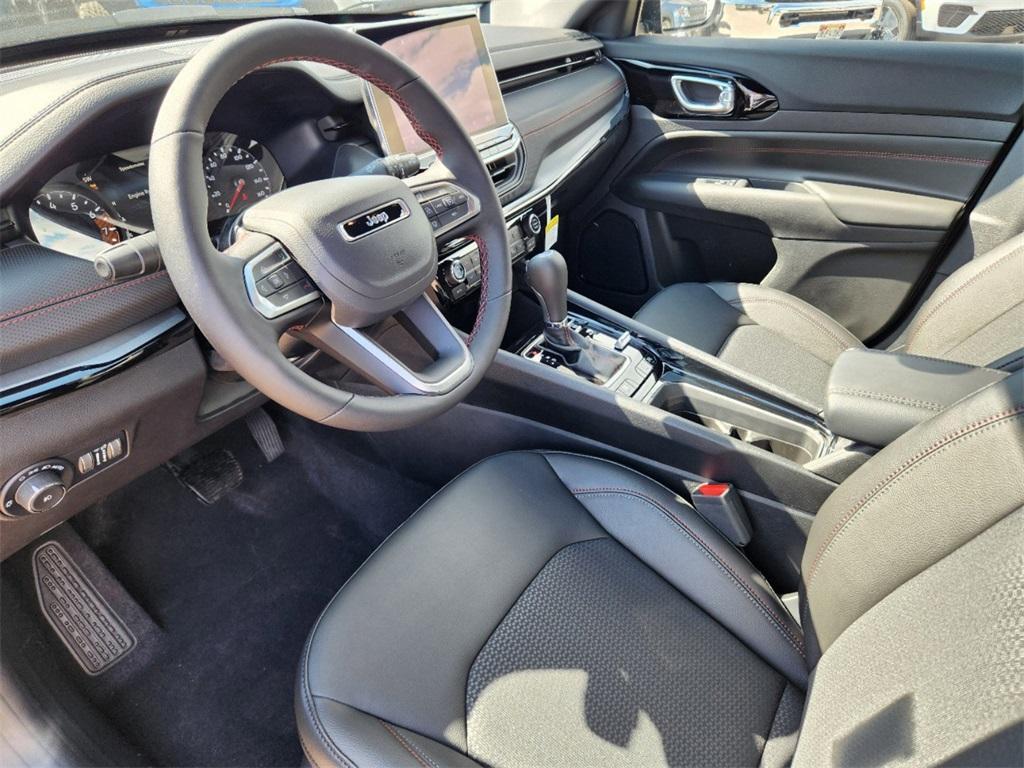 new 2025 Jeep Compass car, priced at $34,238