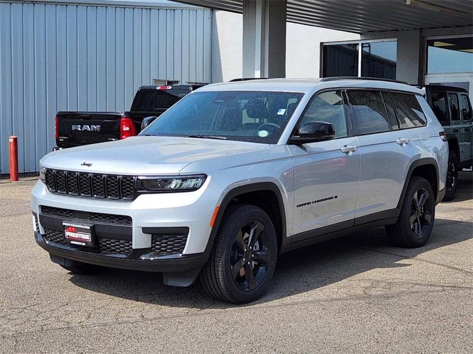 new 2024 Jeep Grand Cherokee L car, priced at $42,480