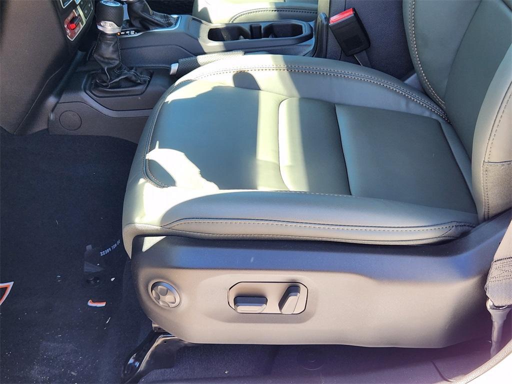 new 2025 Jeep Gladiator car, priced at $49,745