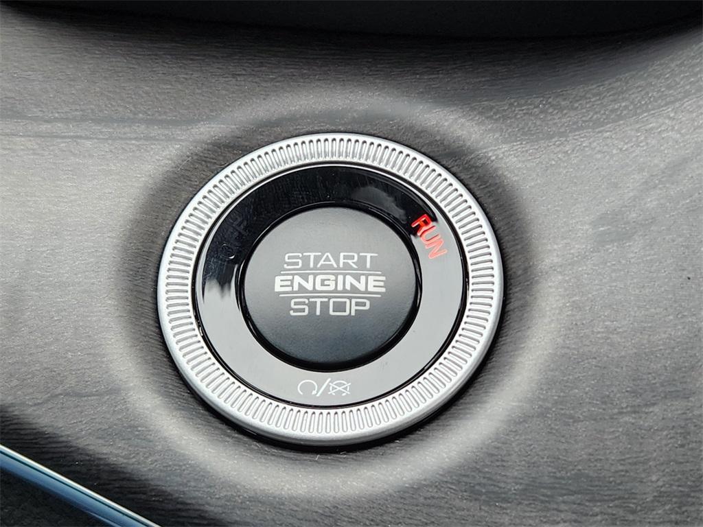 new 2025 Jeep Grand Cherokee L car, priced at $46,438