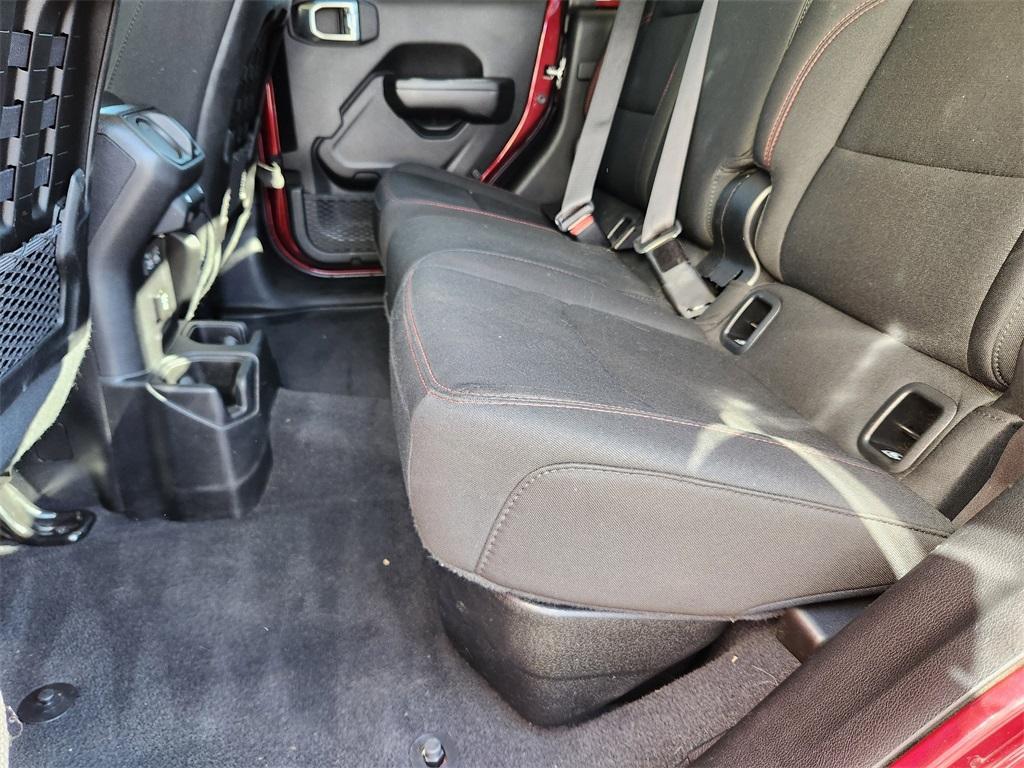 used 2021 Jeep Gladiator car, priced at $35,502