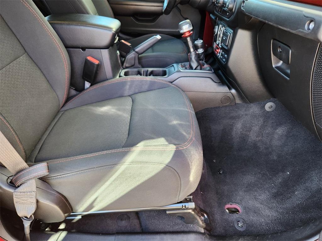 used 2021 Jeep Gladiator car, priced at $35,502