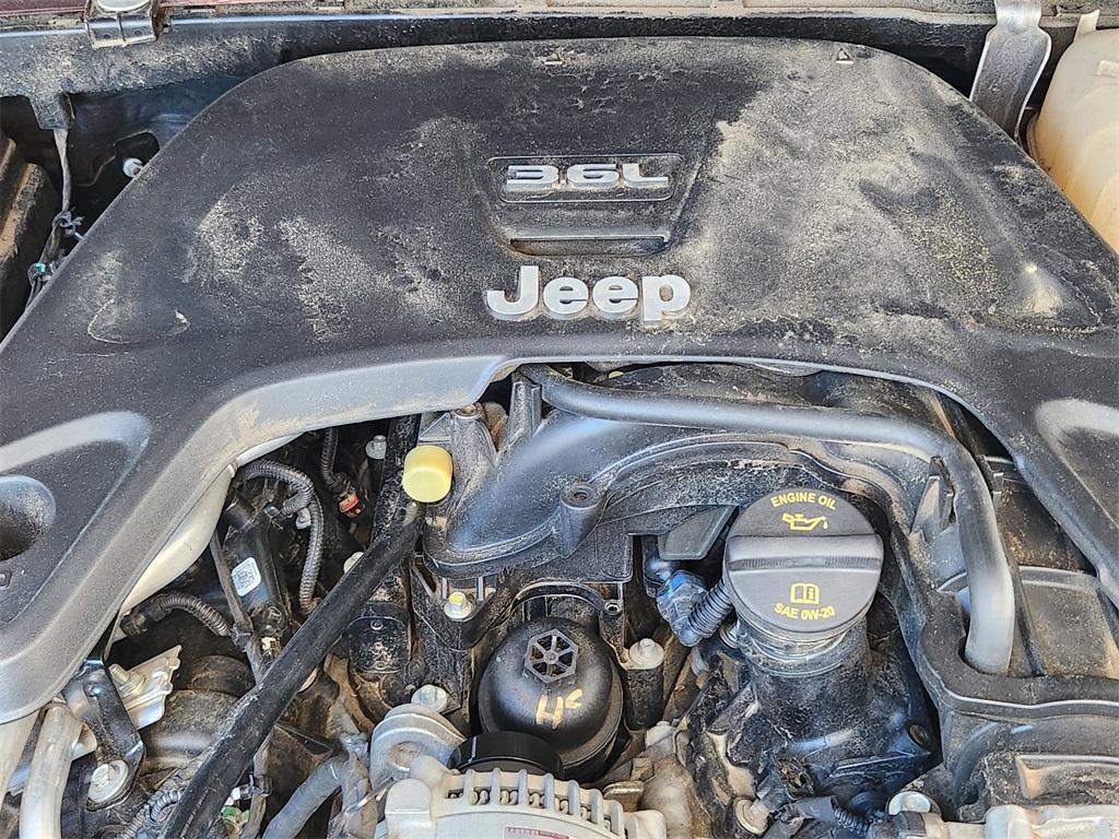 used 2021 Jeep Gladiator car, priced at $35,502
