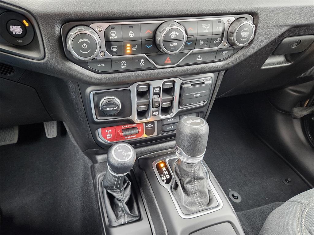 new 2026 Jeep Wrangler car, priced at $50,407