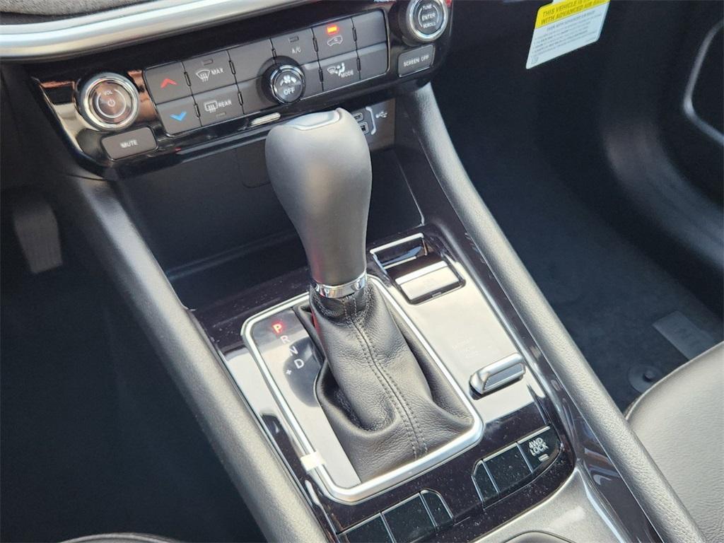 new 2025 Jeep Compass car, priced at $27,755