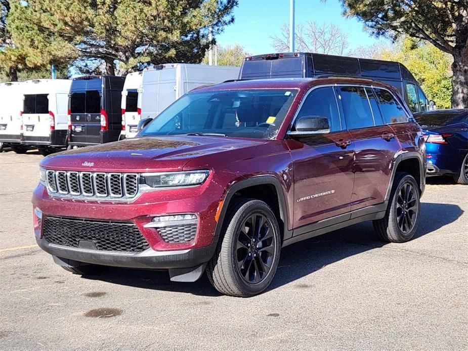 used 2022 Jeep Grand Cherokee car, priced at $35,588