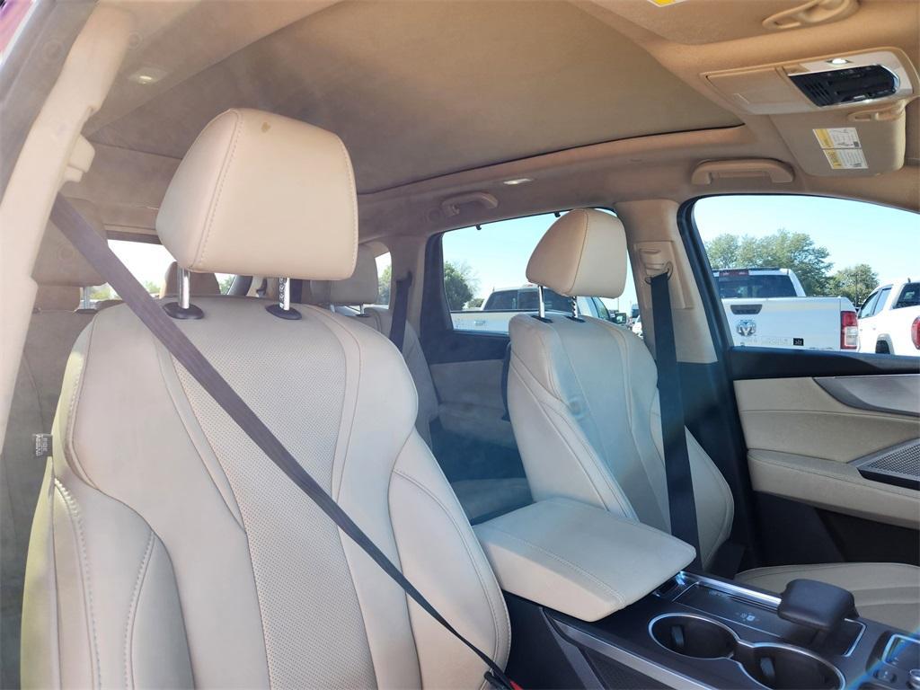 used 2024 Acura MDX car, priced at $48,377