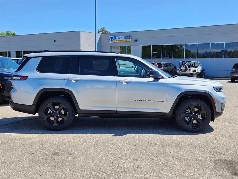 new 2024 Jeep Grand Cherokee L car, priced at $51,995