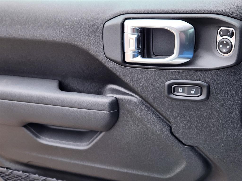 new 2026 Jeep Wrangler car, priced at $45,830