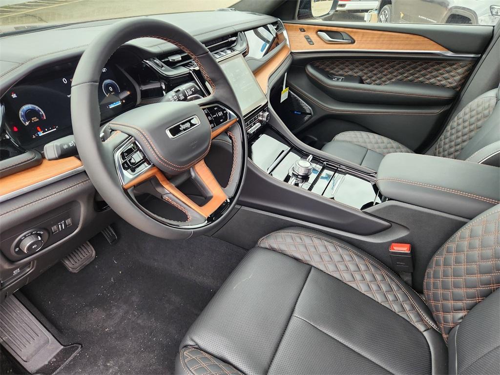 new 2025 Jeep Grand Cherokee L car, priced at $63,367