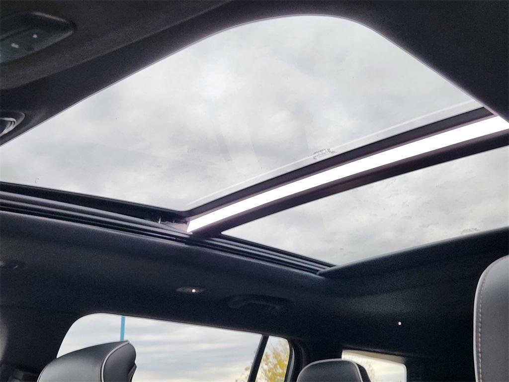 new 2025 Jeep Grand Cherokee L car, priced at $63,367