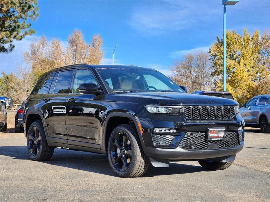 new 2025 Jeep Grand Cherokee car, priced at $52,244