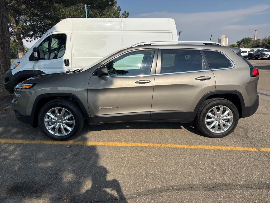 used 2016 Jeep Cherokee car, priced at $20,084