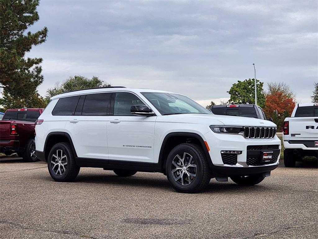 new 2025 Jeep Grand Cherokee L car, priced at $45,712