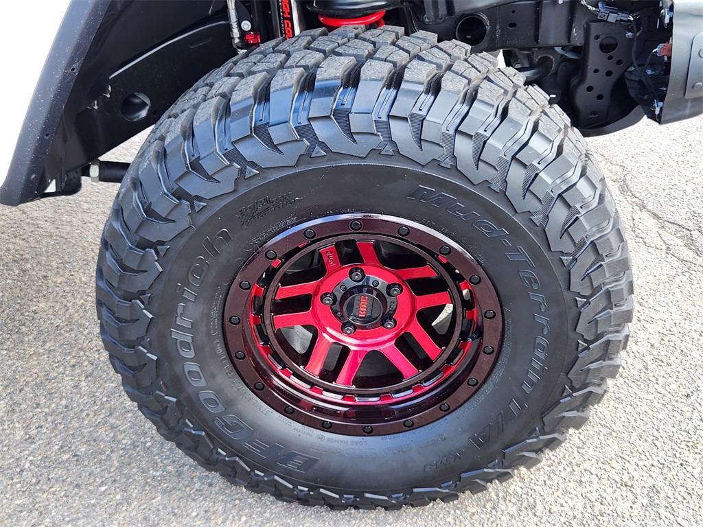 used 2020 Jeep Wrangler Unlimited car, priced at $39,055