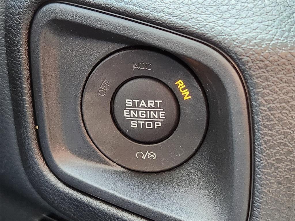 new 2025 Jeep Wrangler car, priced at $50,514