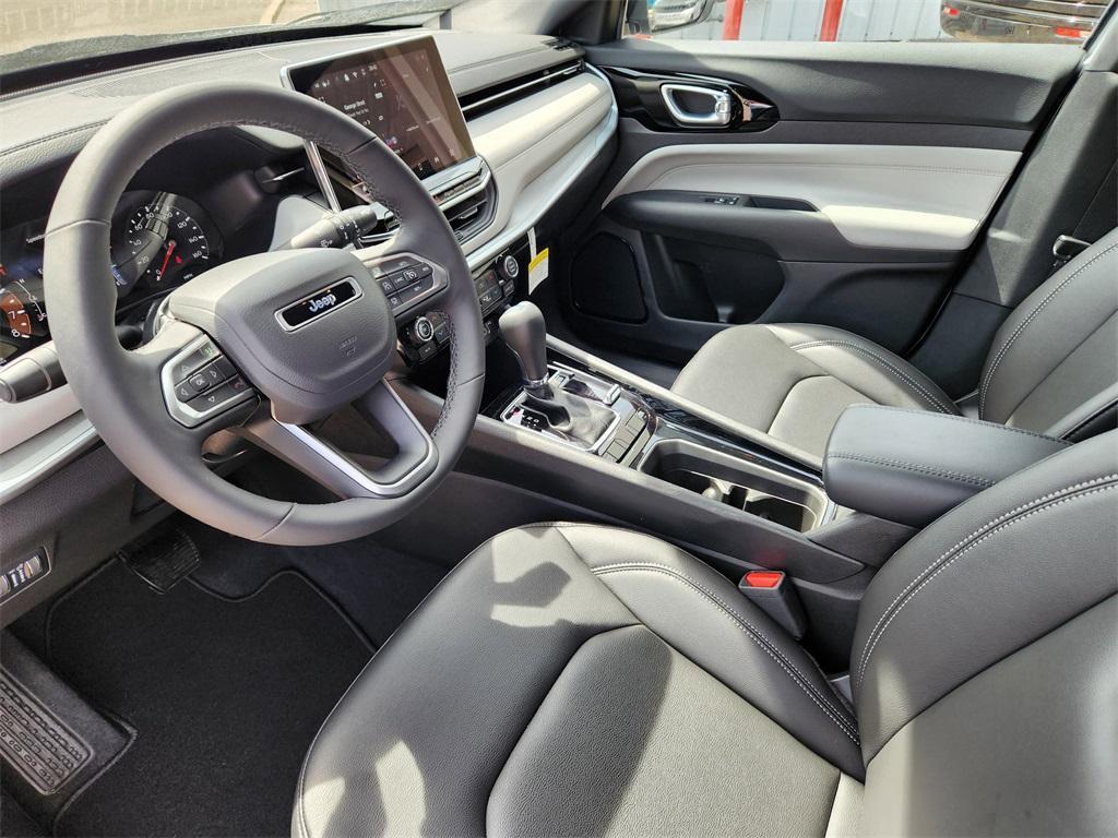 new 2025 Jeep Compass car, priced at $31,165