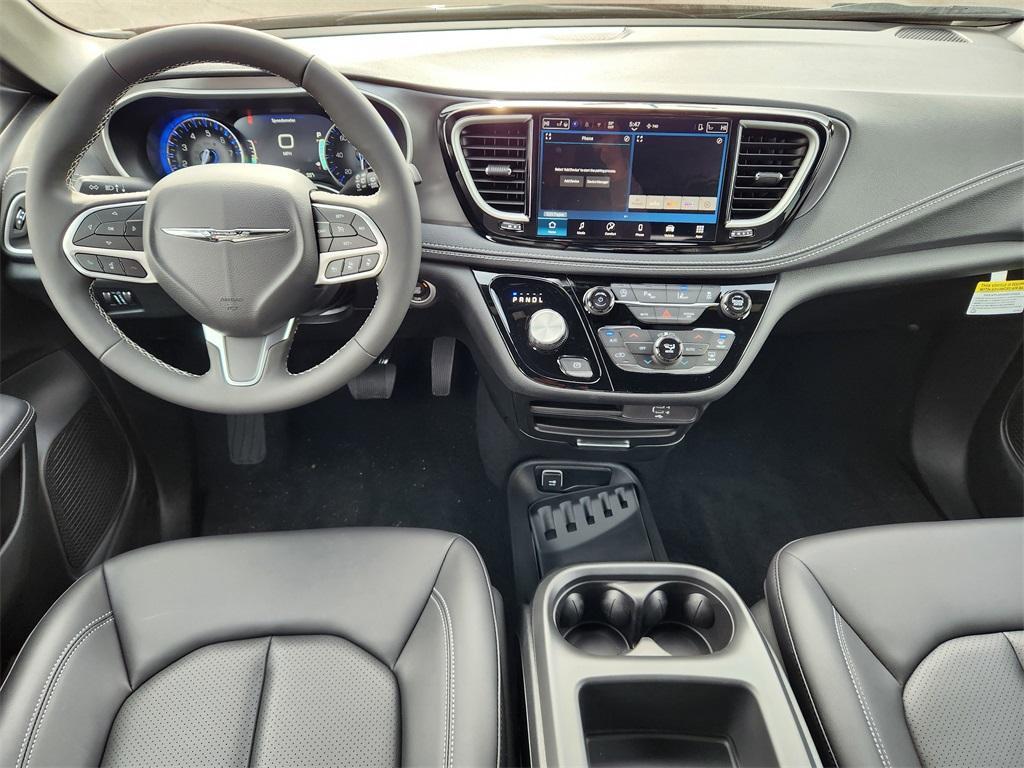 new 2026 Chrysler Pacifica car, priced at $46,013