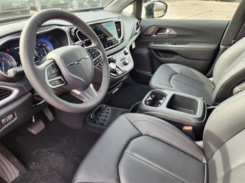 new 2026 Chrysler Pacifica car, priced at $46,013