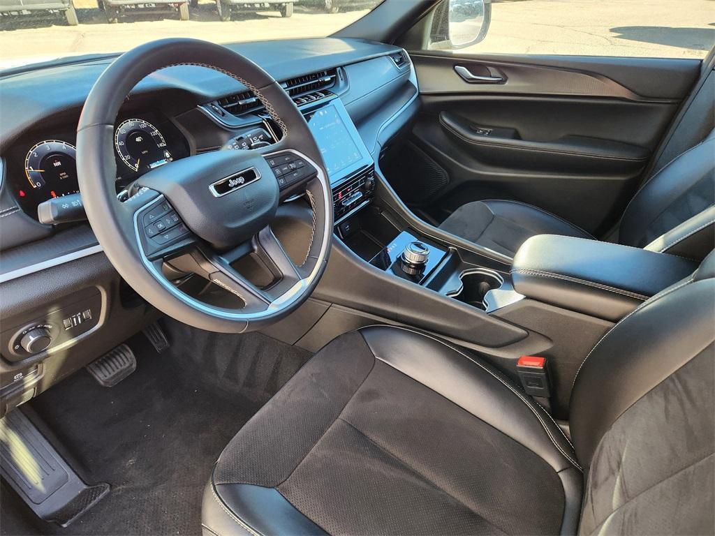 used 2024 Jeep Grand Cherokee L car, priced at $32,170